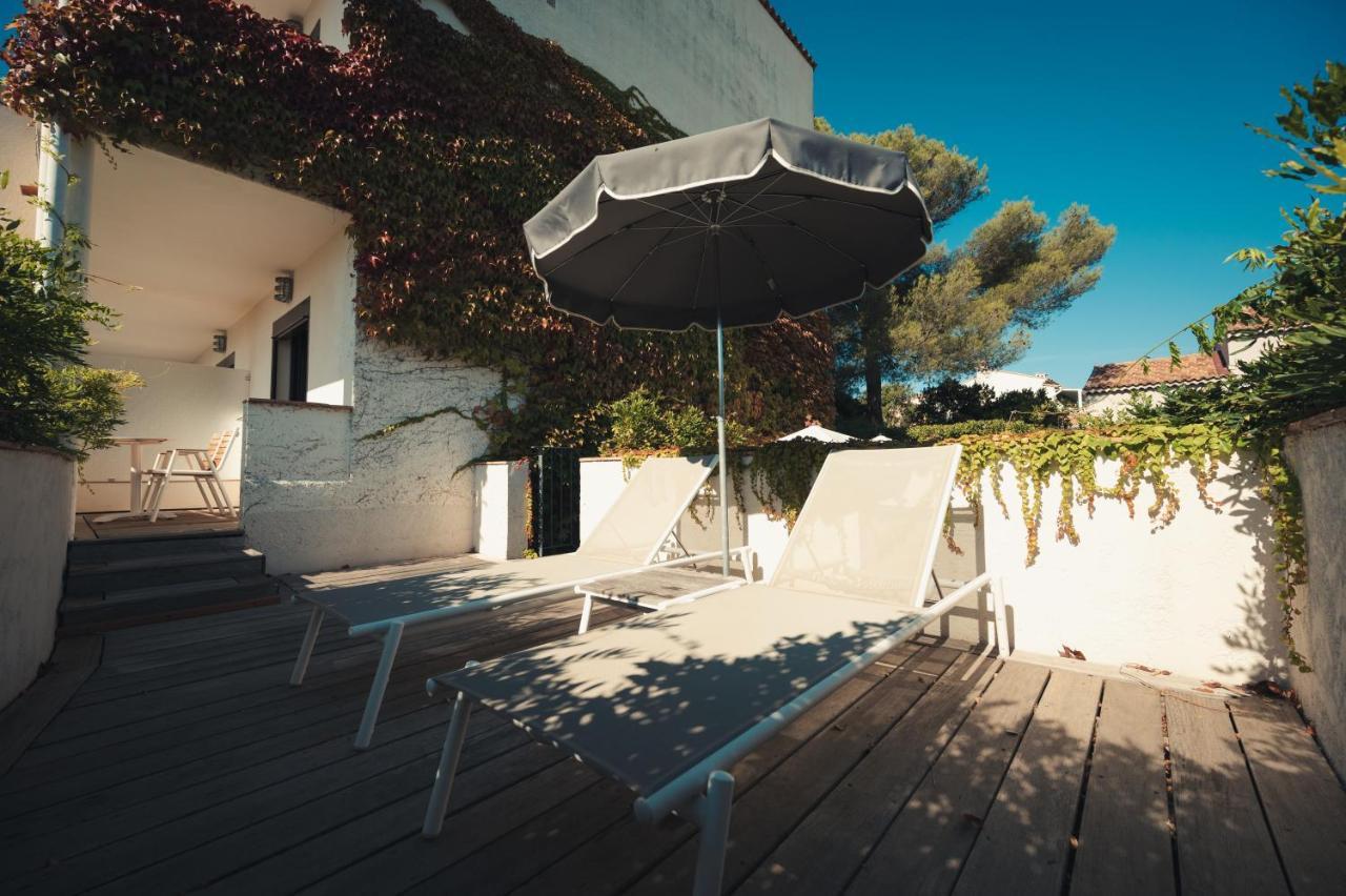 Van Der Valk Hotel Le Catalogne سانت أي جولف المظهر الخارجي الصورة
