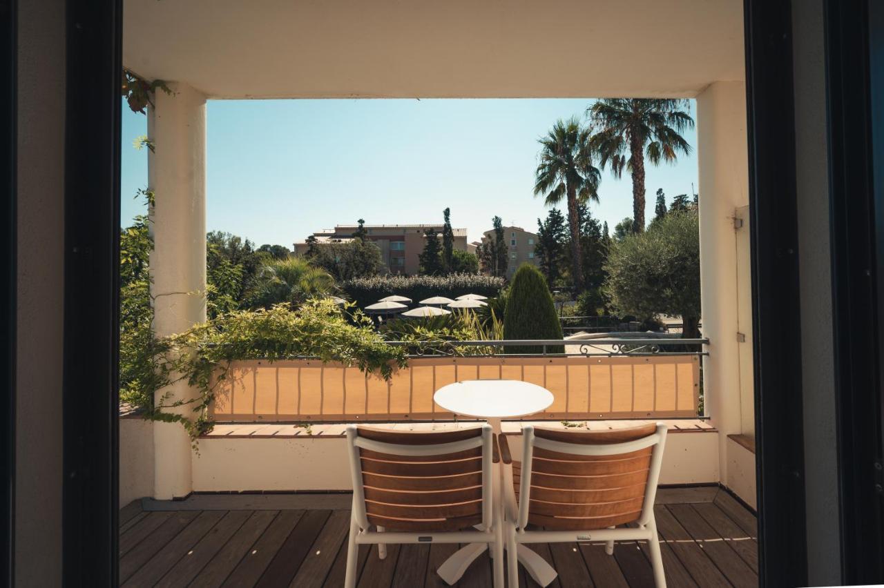 Van Der Valk Hotel Le Catalogne سانت أي جولف المظهر الخارجي الصورة
