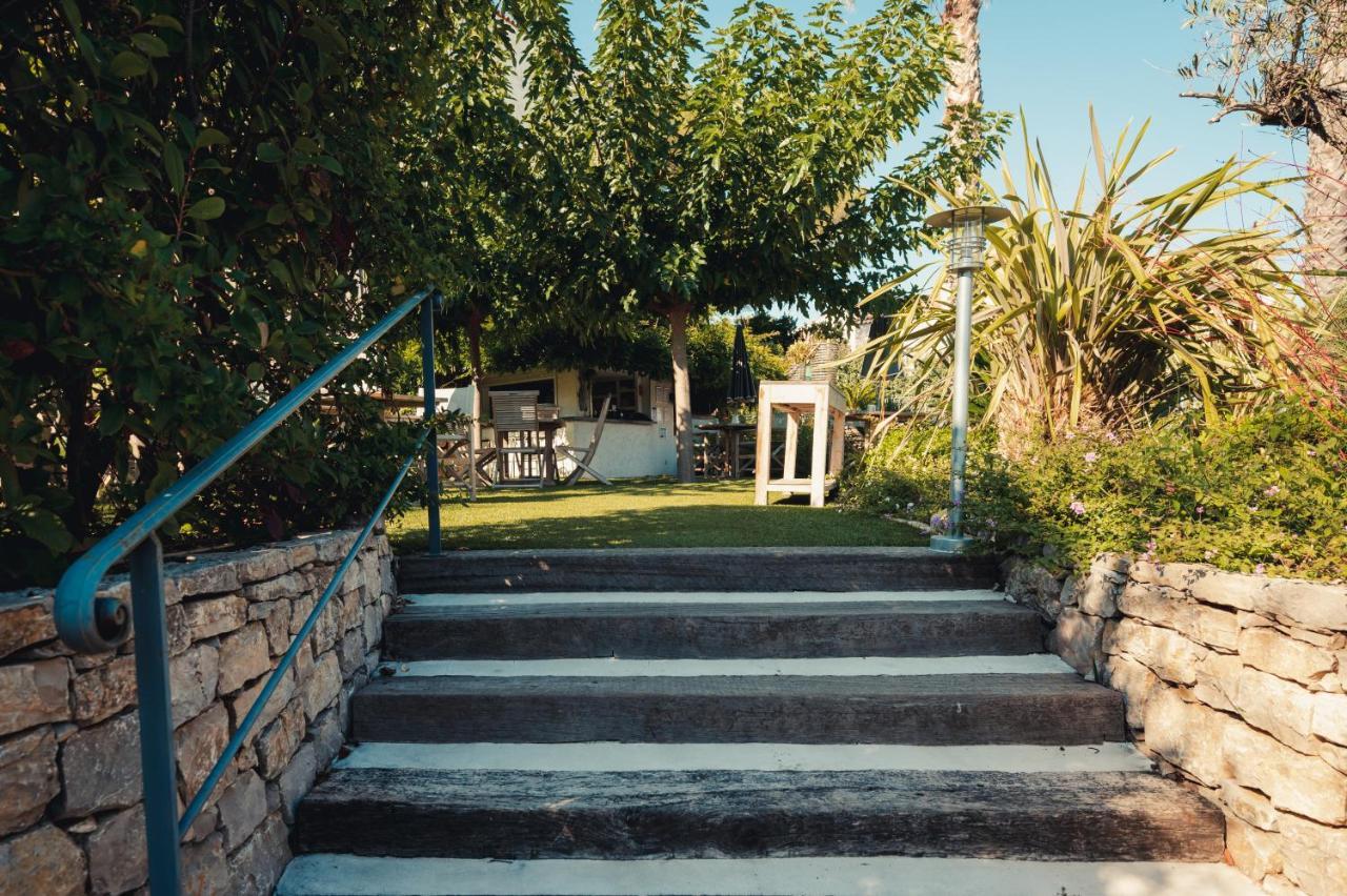 Van Der Valk Hotel Le Catalogne سانت أي جولف المظهر الخارجي الصورة