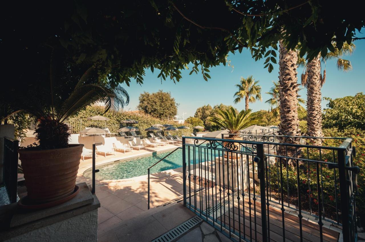 Van Der Valk Hotel Le Catalogne سانت أي جولف المظهر الخارجي الصورة