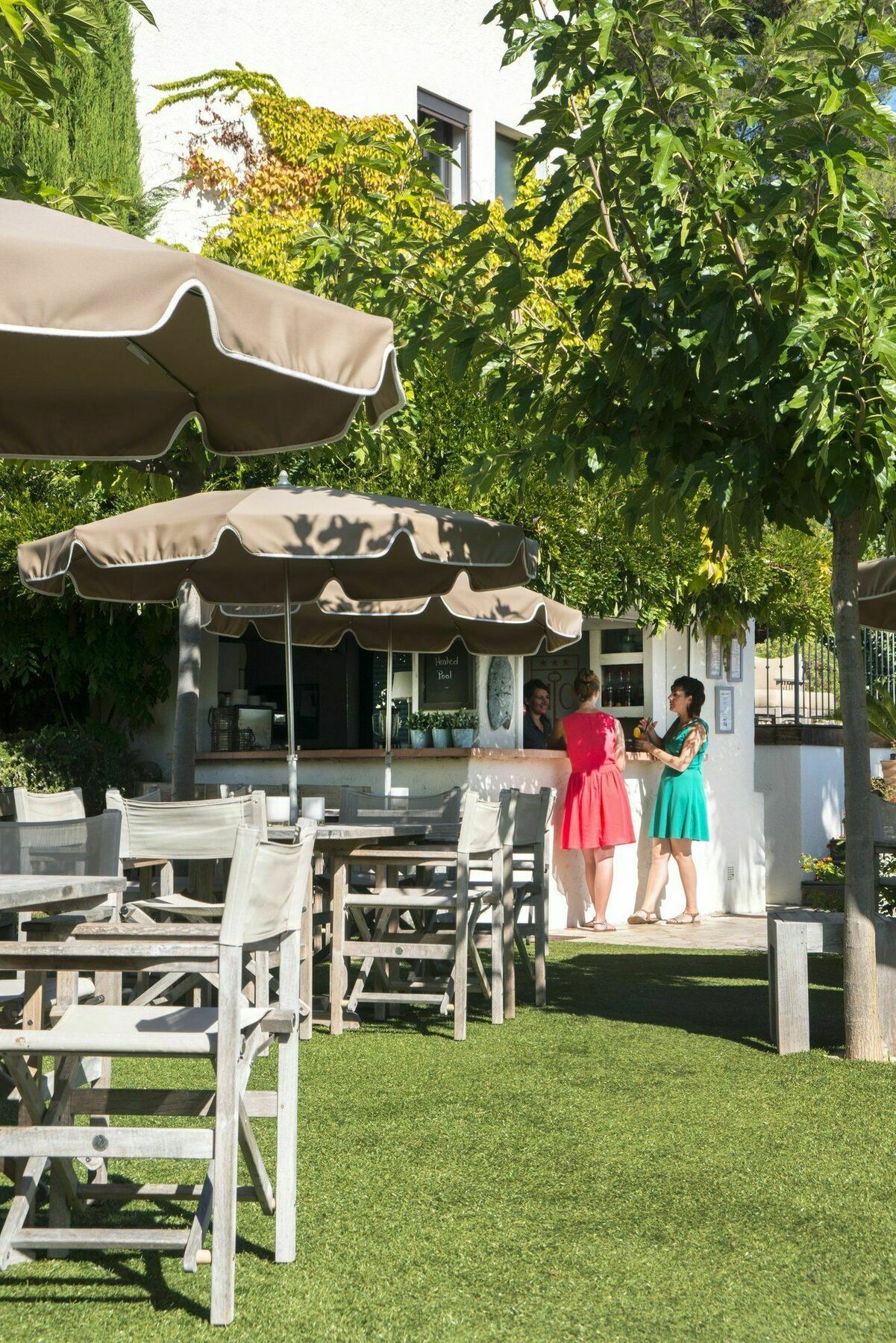 Van Der Valk Hotel Le Catalogne سانت أي جولف المظهر الخارجي الصورة